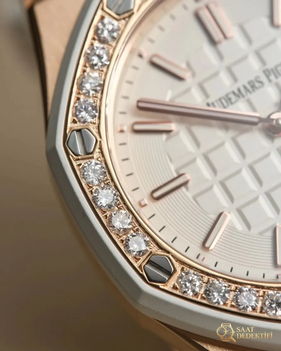 Audemars Piguet AP67540 Royal Oak Offshore 37 mm quartz women's watch review - Case Profile and Crown Review