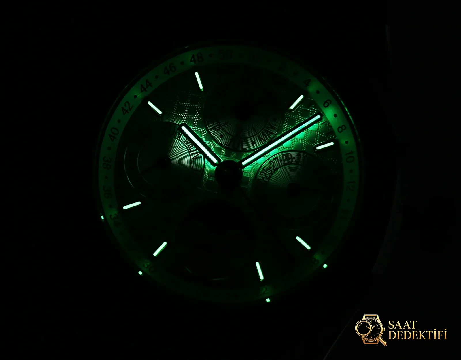 Audemars Piguet replikada yeni bir zirve: BBS Factory 2025 iddialı sunumuyla karşınızda — Royal Oak Perpetual Calendar V2 yükseltilmiş sürüm, replikanın zirvesini yeniden tanımlıyor! - Genel Açı ve Koleksiyon Duruşu