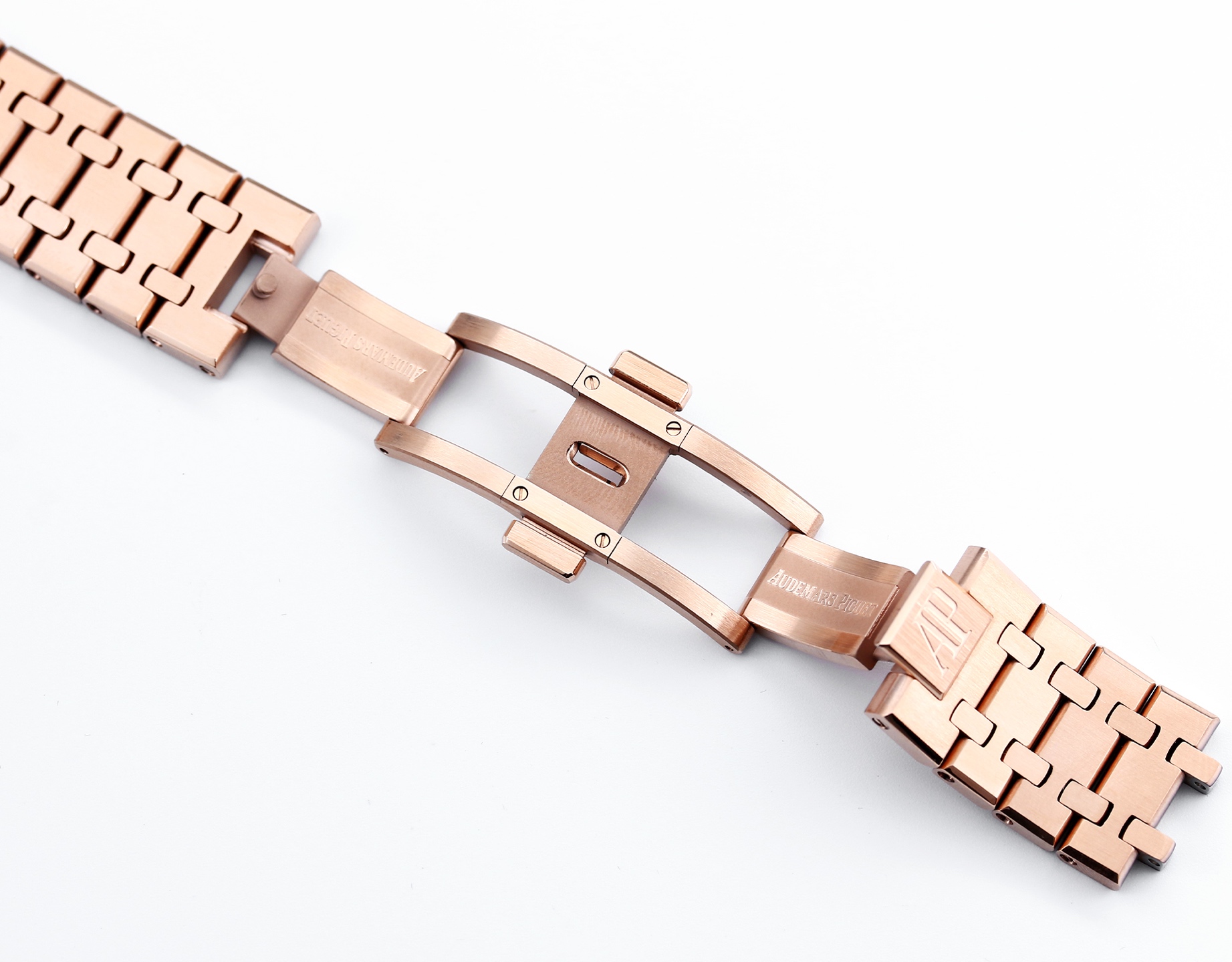 Audemars Piguet replikada yeni bir zirve: BBS Factory 2025 iddialı sunumuyla karşınızda — Royal Oak Perpetual Calendar V2 yükseltilmiş sürüm, replikanın zirvesini yeniden tanımlıyor! — 61. fotoğraf
