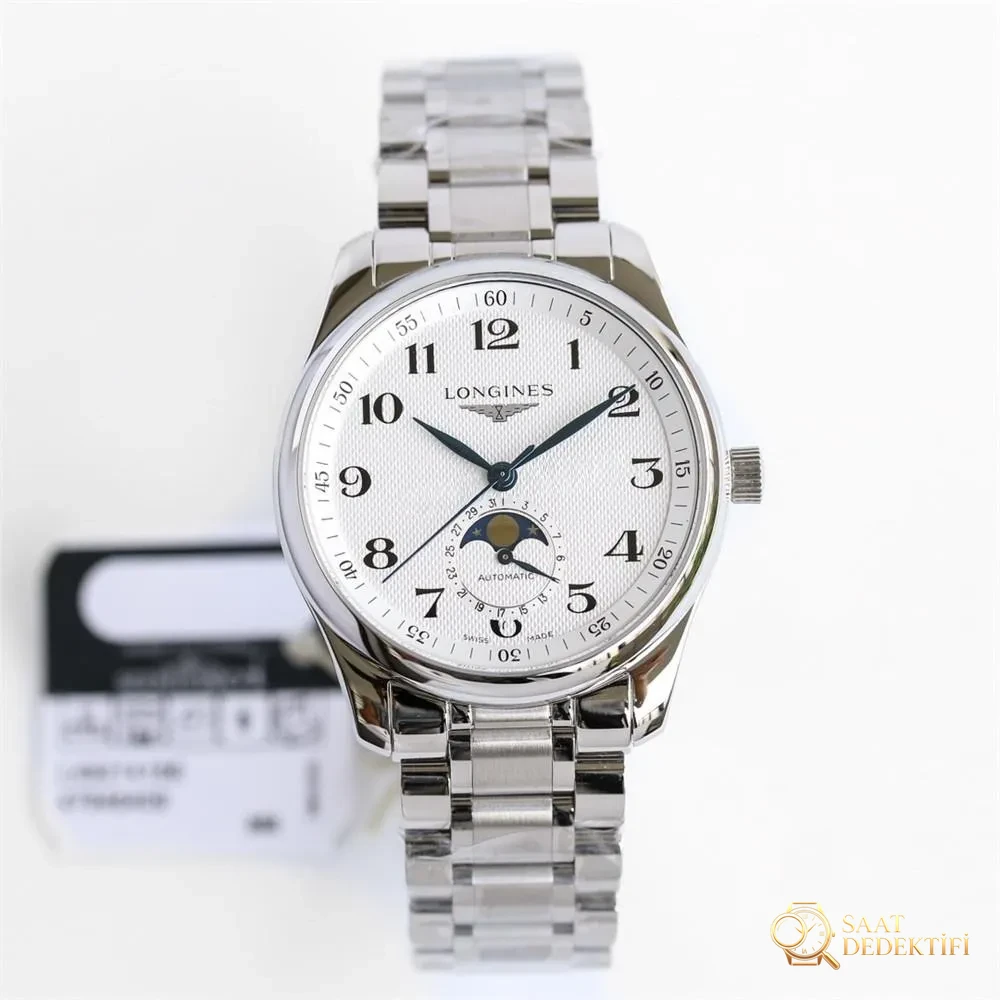 Ayda bir tam tur: GF Factory Longines Master Collection Ay Evreli 40 mm üzerine sohbet - Arka Kapak ve Mekanizma Detayı