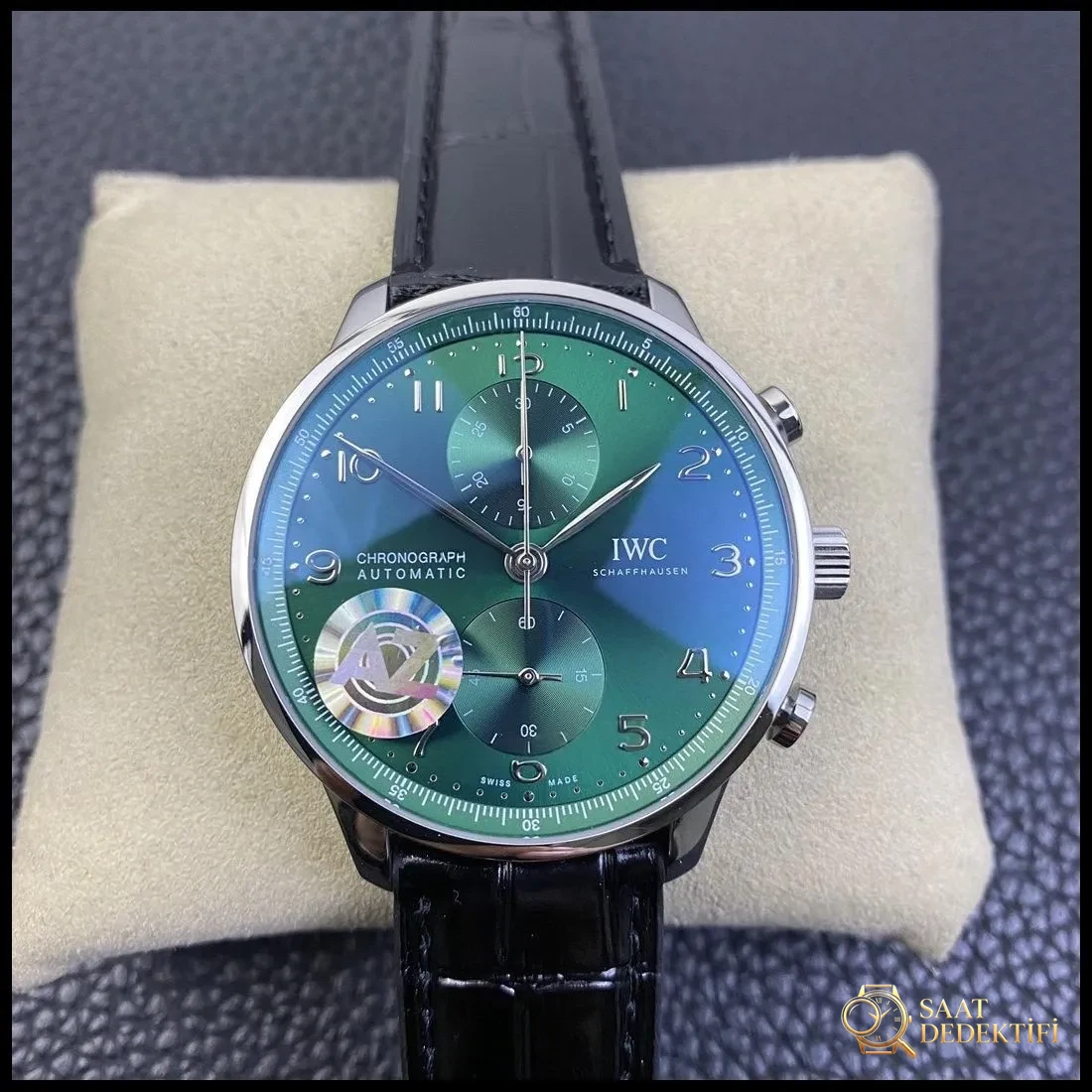 AZ Factory IWC Portugieser yeşil kadranlı, 150. yıl kronografı, arkası şeffaf: işçilik gerçekten nasıl? - Kadran Detayı ve Bezel İşçiliği