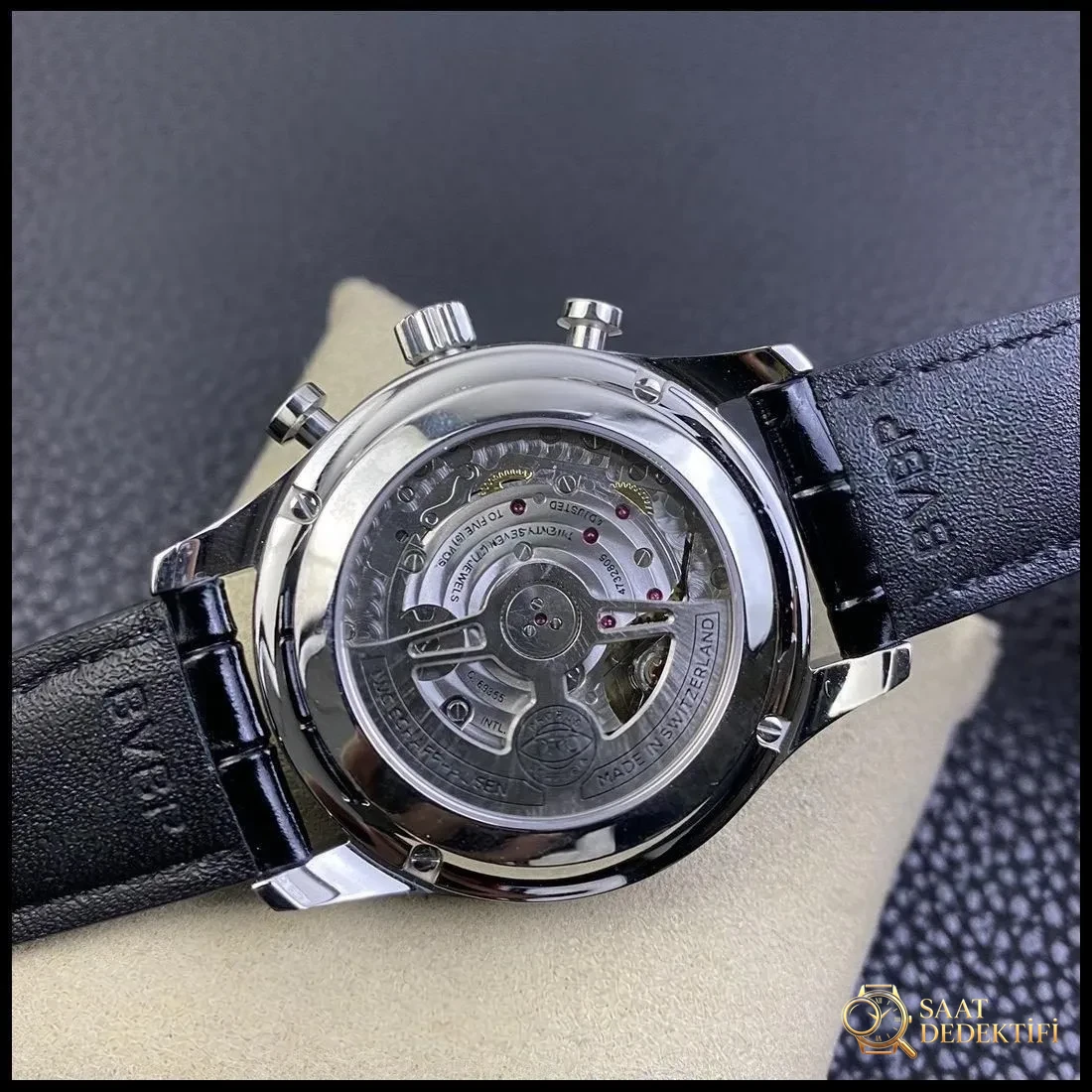 AZ Factory IWC Portugieser yeşil kadranlı, 150. yıl kronografı, arkası şeffaf: işçilik gerçekten nasıl? - Klips Kilidi ve Lazer Damgalar