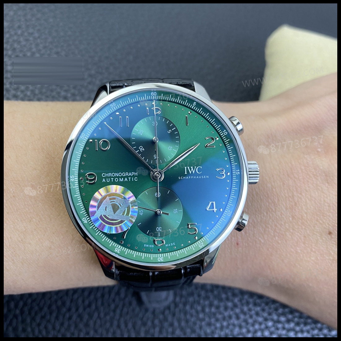 AZ Factory IWC Portugieser yeşil kadranlı, 150. yıl kronografı, arkası şeffaf: işçilik gerçekten nasıl? — 10. fotoğraf