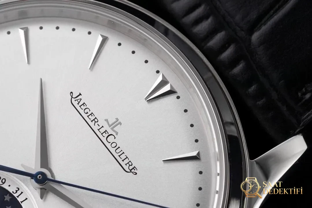 AZ Factory Jaeger-LeCoultre Ay Evreli Master 1368420 Beyaz Kadran - Kasa Profili ve Kurma Kolu İncelemesi