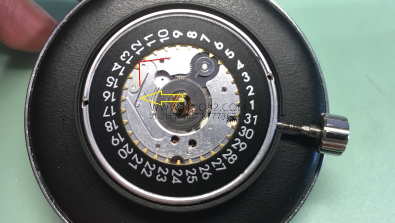 Baştan sona söküm: VS Factory üretimi Omega 8500 entegre mekanizmasının replika versiyonu nasıl? — 13. fotoğraf