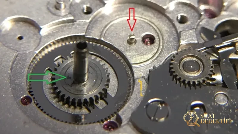 Baştan sona söküm: VS Factory üretimi Omega 8500 entegre mekanizmasının replika versiyonu nasıl? - Koleksiyon ve Vitrin Görünümü