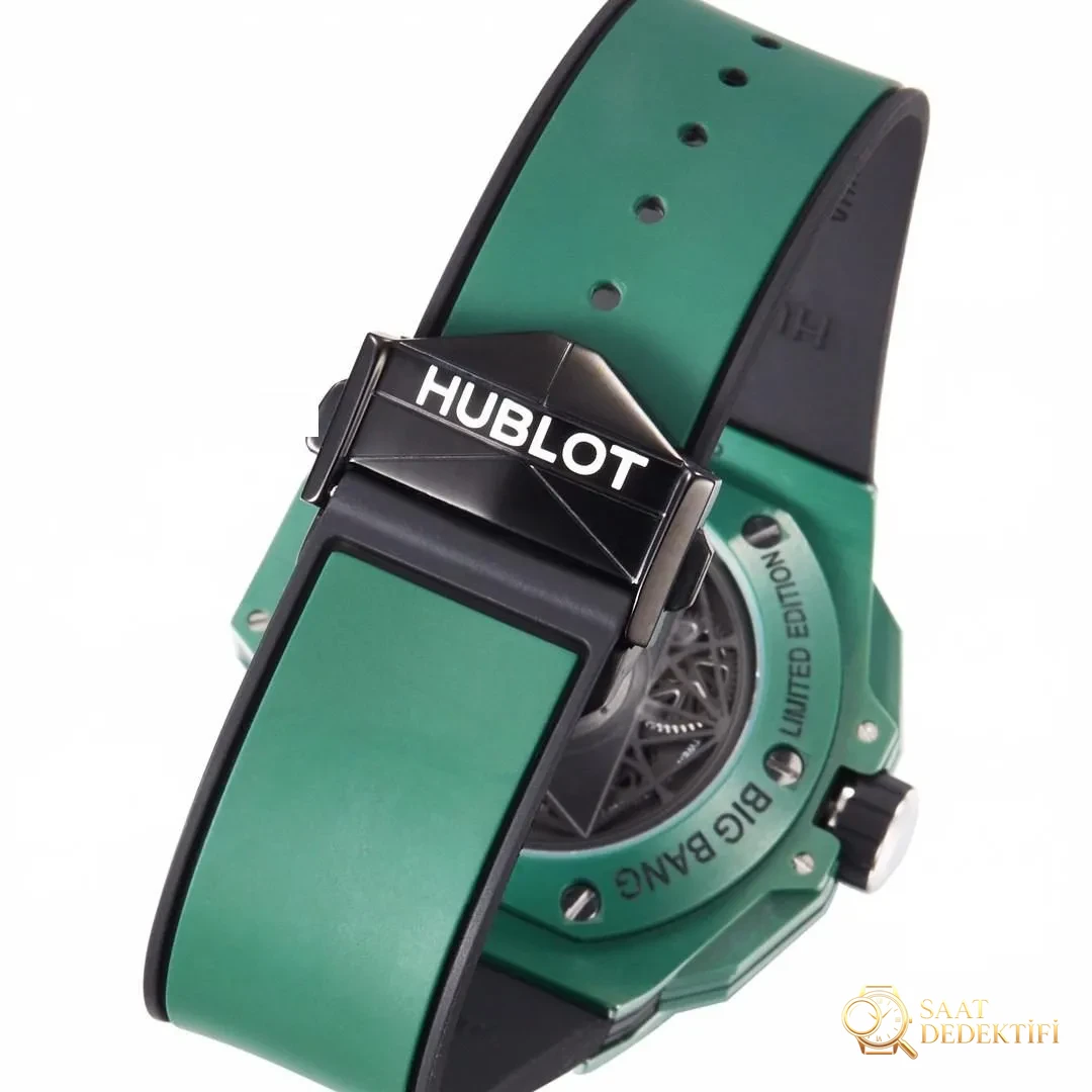 BBF Factory Hublot Big Bang Tattoo İkinci Nesil Yeşil Seramik: İşçilik Detayları Bir Bakışta Replika mı? - Bilekte Duruş ve Kasa Orantısı