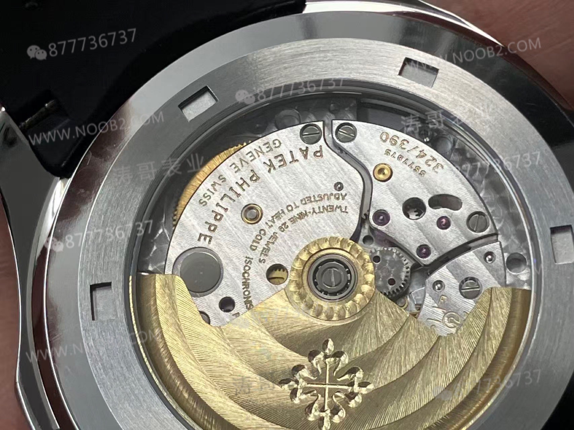 BBF Factory Patek Philippe 5167A siyah Aquanaut, tek parça 324 mekanizması ve SW kadranıyla tam modifiye: 3K Factory'i alt eder mi? — 6. fotoğraf