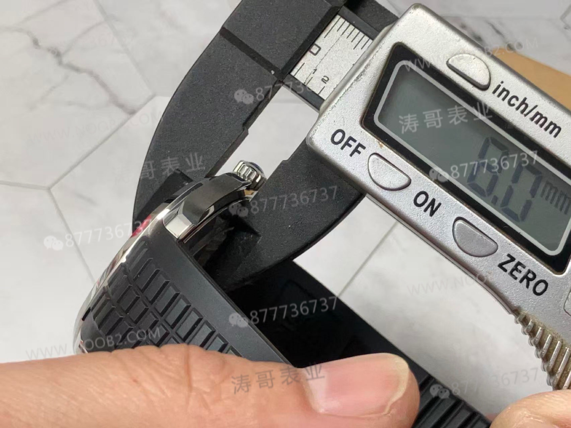 BBF Factory Patek Philippe 5167A siyah Aquanaut, tek parça 324 mekanizması ve SW kadranıyla tam modifiye: 3K Factory'i alt eder mi? — 11. fotoğraf