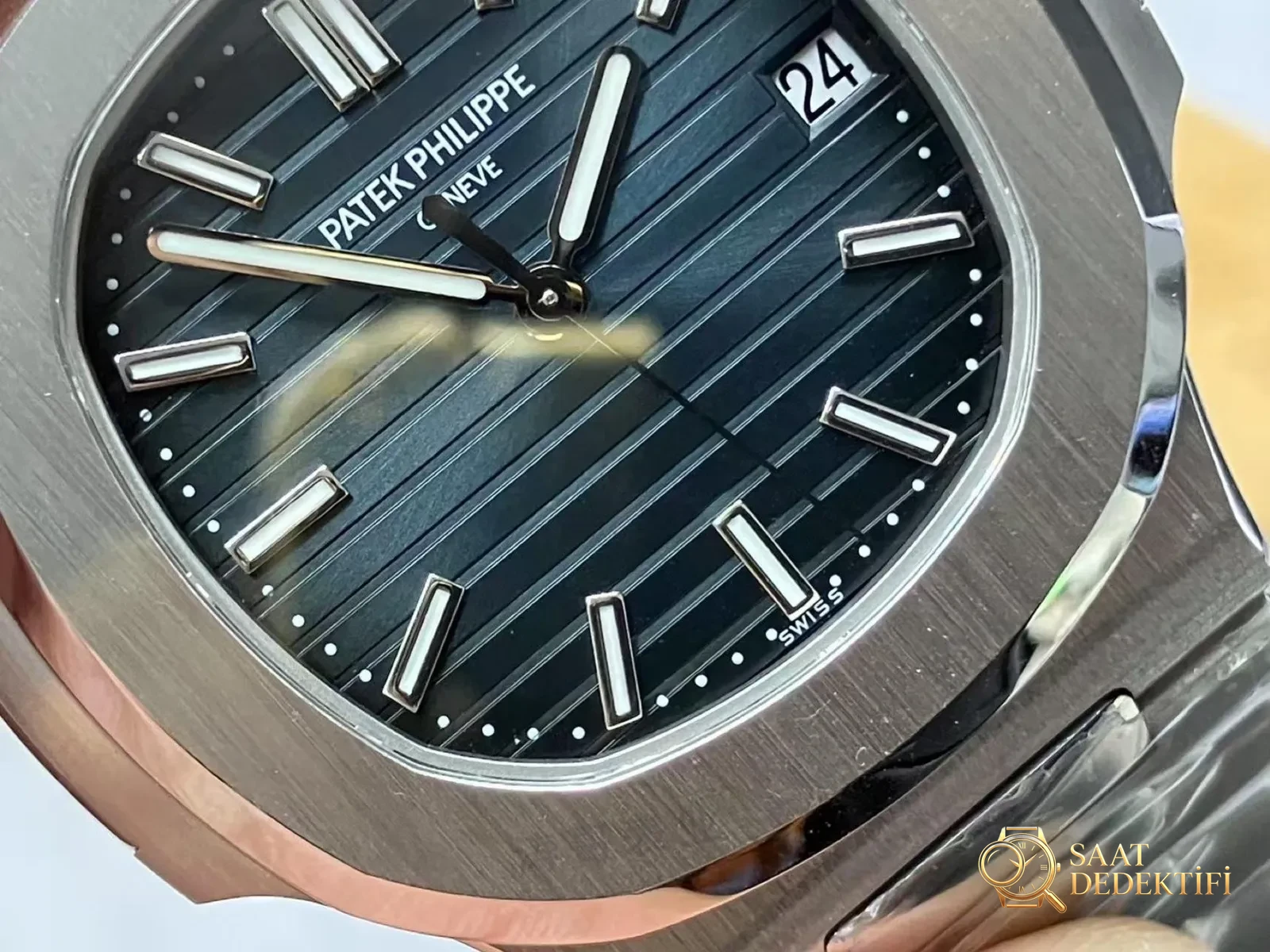BBF Factory tam revizyon Nautilus 5711, 3K Factory fabrikasını gölgede bırakır mı? İşçilik nasıl? - Bilezik, Toka ve Klips Mekanizması