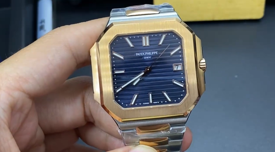 Patek Philippe Cubitus 5821 İki Renk Replika