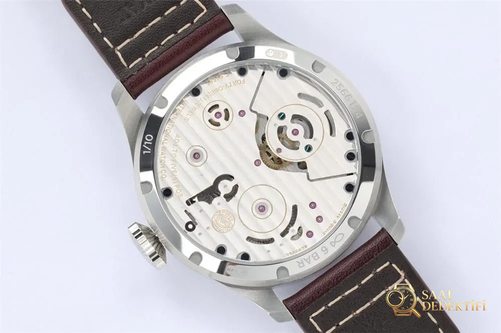 BBR Factory IWC Küçük Prens Pilot serisi IW590302 tourbillon replika saat - Fosfor ve Super-LumiNova Gece Görünümü