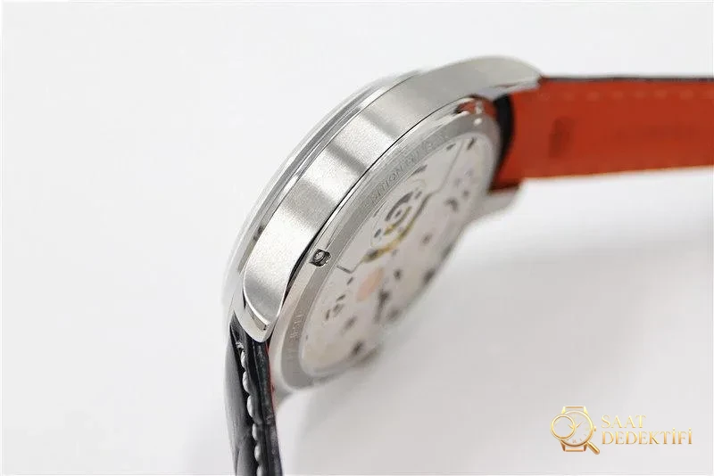 BBR Factory IWC Little Prince Pilot Constant-Force Tourbillon işçilik incelemesi - Makro Kadran ve İndeks İşçiliği