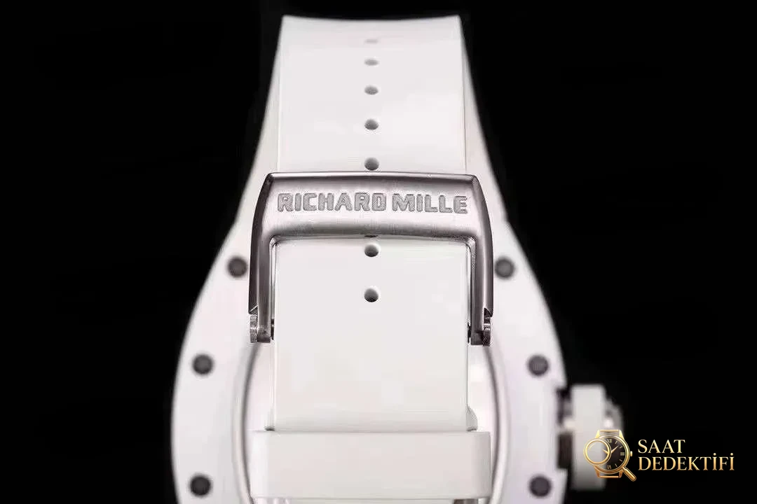 BBR Factory Richard Mille RM055 Beyaz Seramik, Tek Parça Mekanizma, Balans Çarkı Gerçekten Çalışıyor - Fosfor ve Super-LumiNova Gece Görünümü