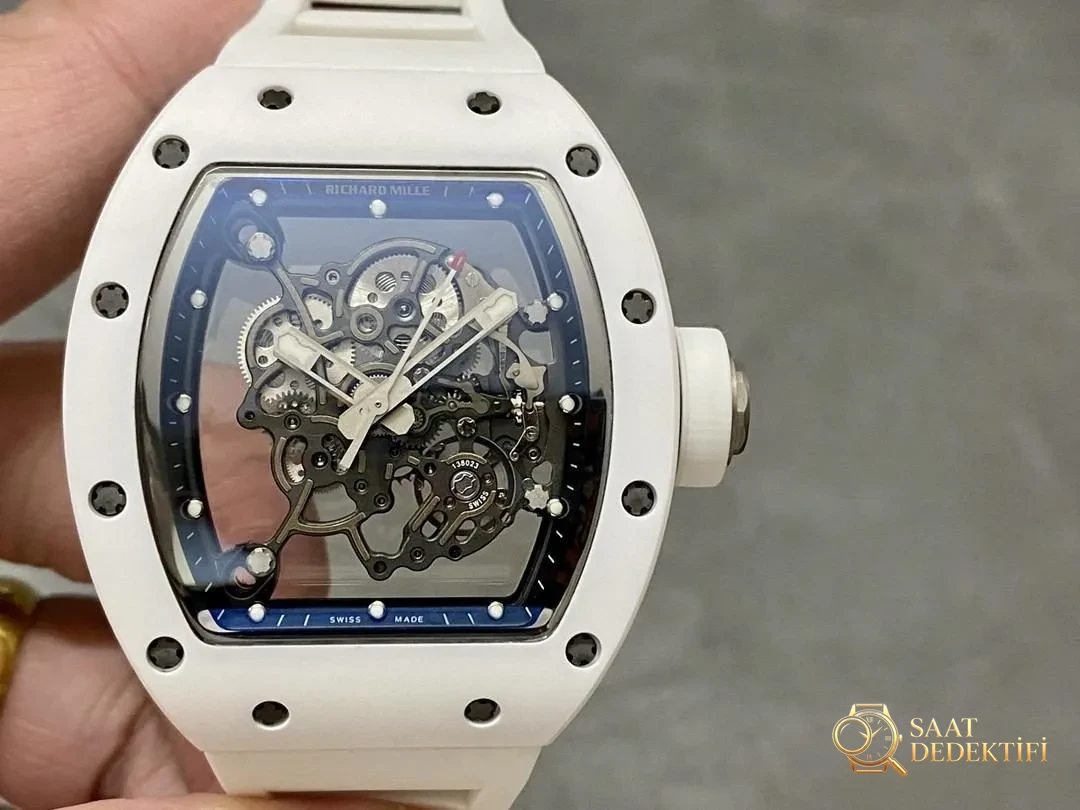 Richard Mille RM055 BBR Factory İncelemesi - Ön Görünüm ve Kasa Tasarımı