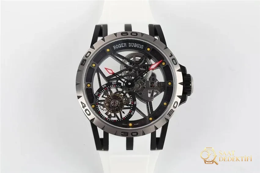 BBR Factory Roger Dubuis 0549 Titanyum Tourbillon 2020 Yeni Model Saat İncelemesi - Arka Kapak ve Mekanizma Detayı
