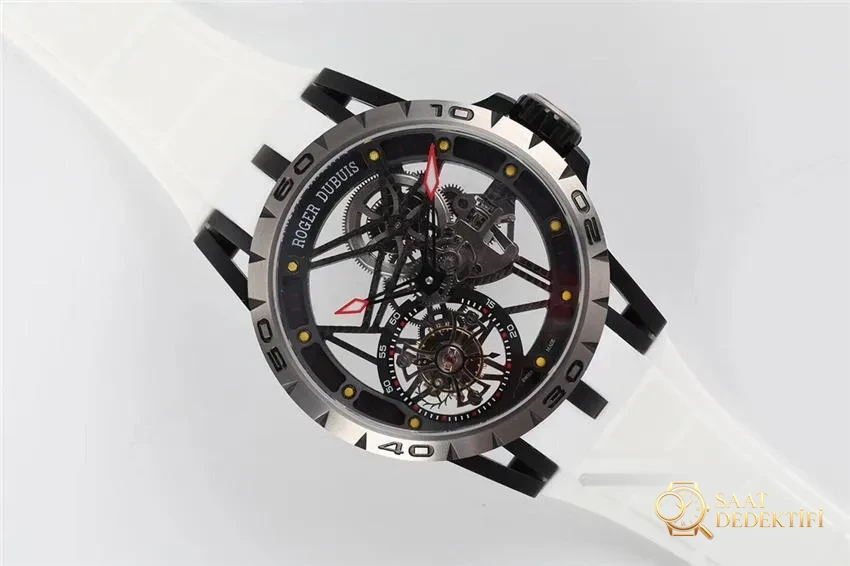 BBR Factory Roger Dubuis 0549 Titanyum Tourbillon 2020 Yeni Model Saat İncelemesi - Cam Yansıma Önleyici (AR) Kaplama