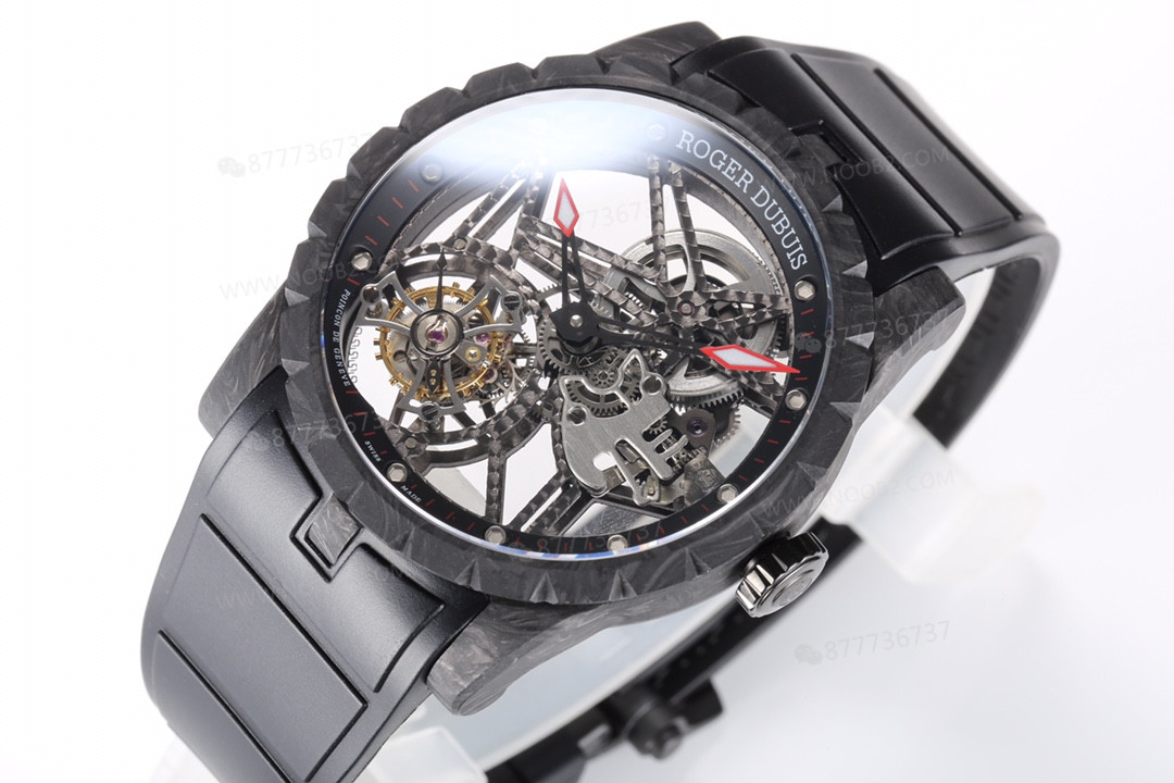 BBR Factory Roger Dubuis 0577 Tourbillon V4 sürümünde neler geliştirildi? — 14. fotoğraf