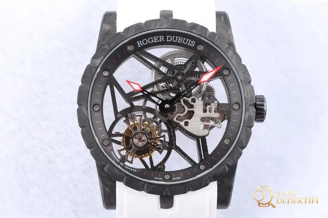 BBR Factory Roger Dubuis Excalibur DBEX0577 tourbillon karbon fiber saat - Kadran Detayı ve Bezel İşçiliği