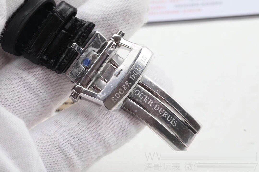 BBR Factory V3 versiyon Roger Dubuis Kral serisi RDDBEX0393 tourbillon replika saatinde neler yükseltildi? — 15. fotoğraf