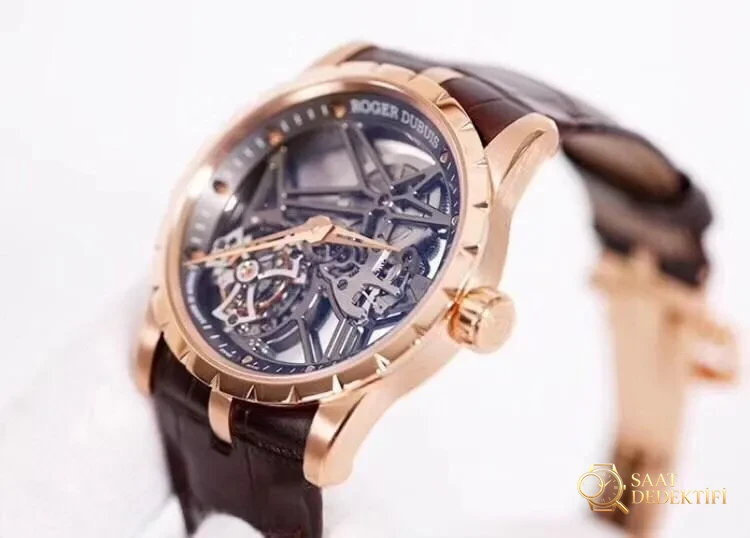 BBR Factory V3 versiyon Roger Dubuis Kral serisi RDDBEX0393 tourbillon replika saatinde neler yükseltildi? - Kadran İbreleri ve Saniye Akışı