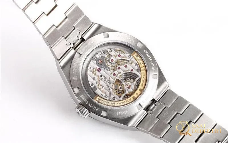 BBR Factory Vacheron Constantin Overseas Tourbillon saat incelemesi - Arka Kapak ve Mekanizma Detayı