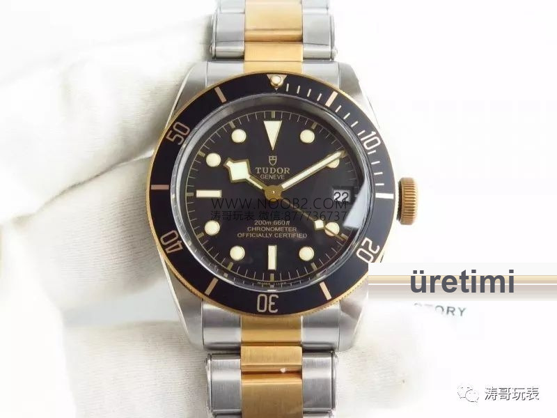Beckham'ın da tercih ettiği ZF Factory Tudor Black Bay 79733N altın-çelik replika saat nasıl? Gelin "altın balta"nın gerçek-replika karşılaştırmasına birlikte bakalım — 3. fotoğraf