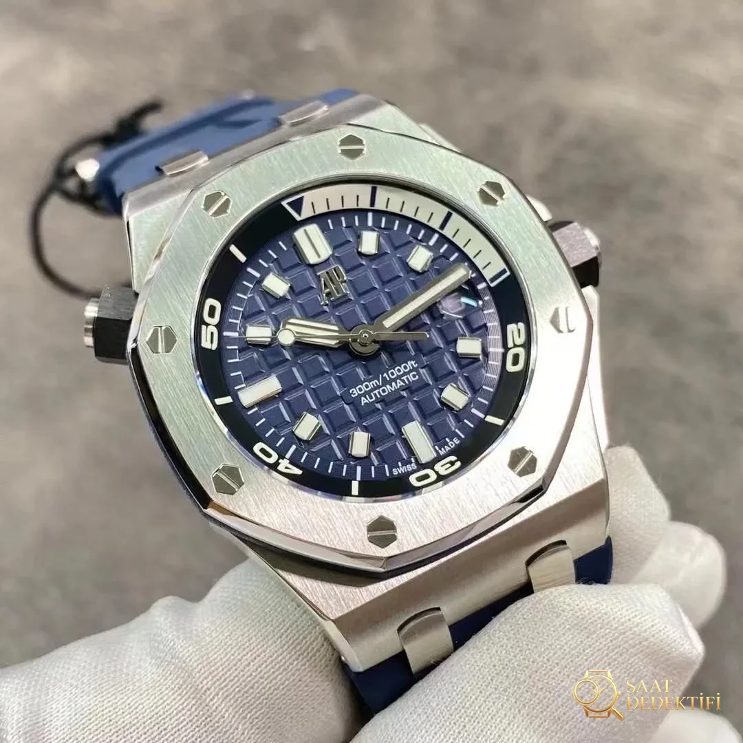 BF Factory Audemars Piguet AP15720 gri/mavi/yeşil kadranlı yeni replika saat - Bilekte Duruş ve Kasa Orantısı