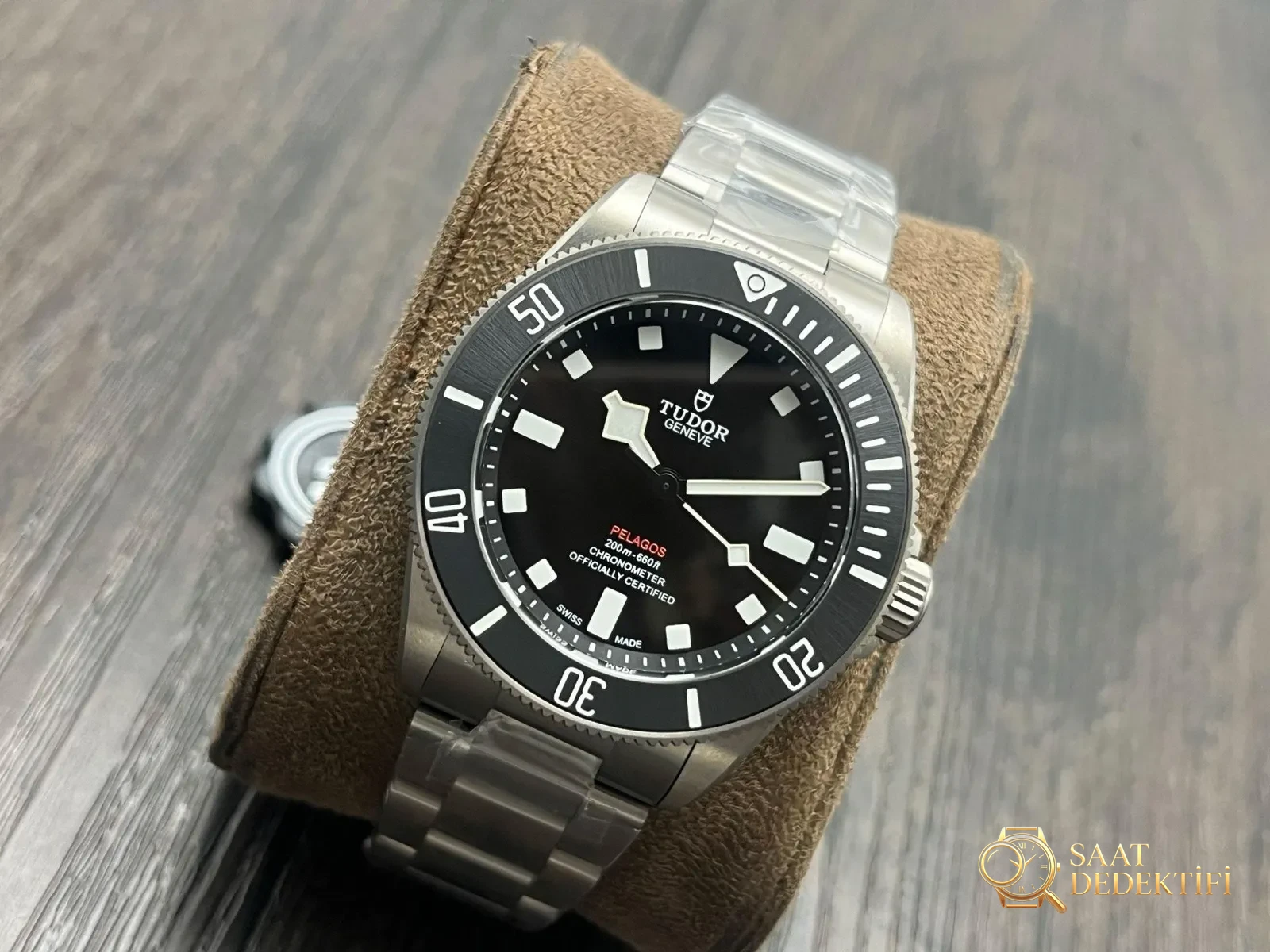 Bileğin yeni gözdesi! Tudor Pelagos 39, şehirli dalış saati efsanesini yeniden yorumluyor - Kasa Profili ve Kurma Kolu İncelemesi