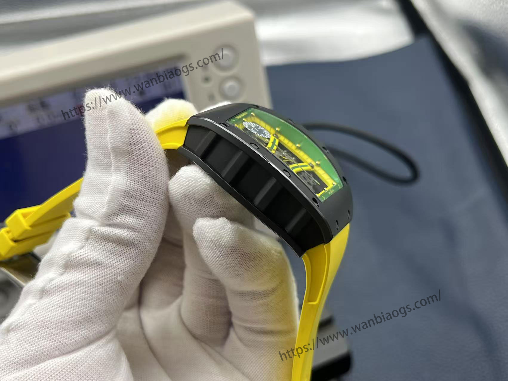 Bilek üstünde mekanik estetiğin yeni zirvesi! ZF'nin yeni ürünü Richard Mille RM061 çarpıcı bir şekilde geliyor — 15. fotoğraf