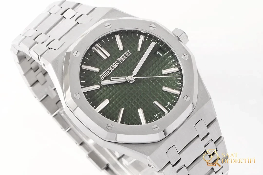 Bilgilendirme: ZF Factory Audemars Piguet Royal Oak AP15510'u önermememizin nedenleri neler? - görsel 2