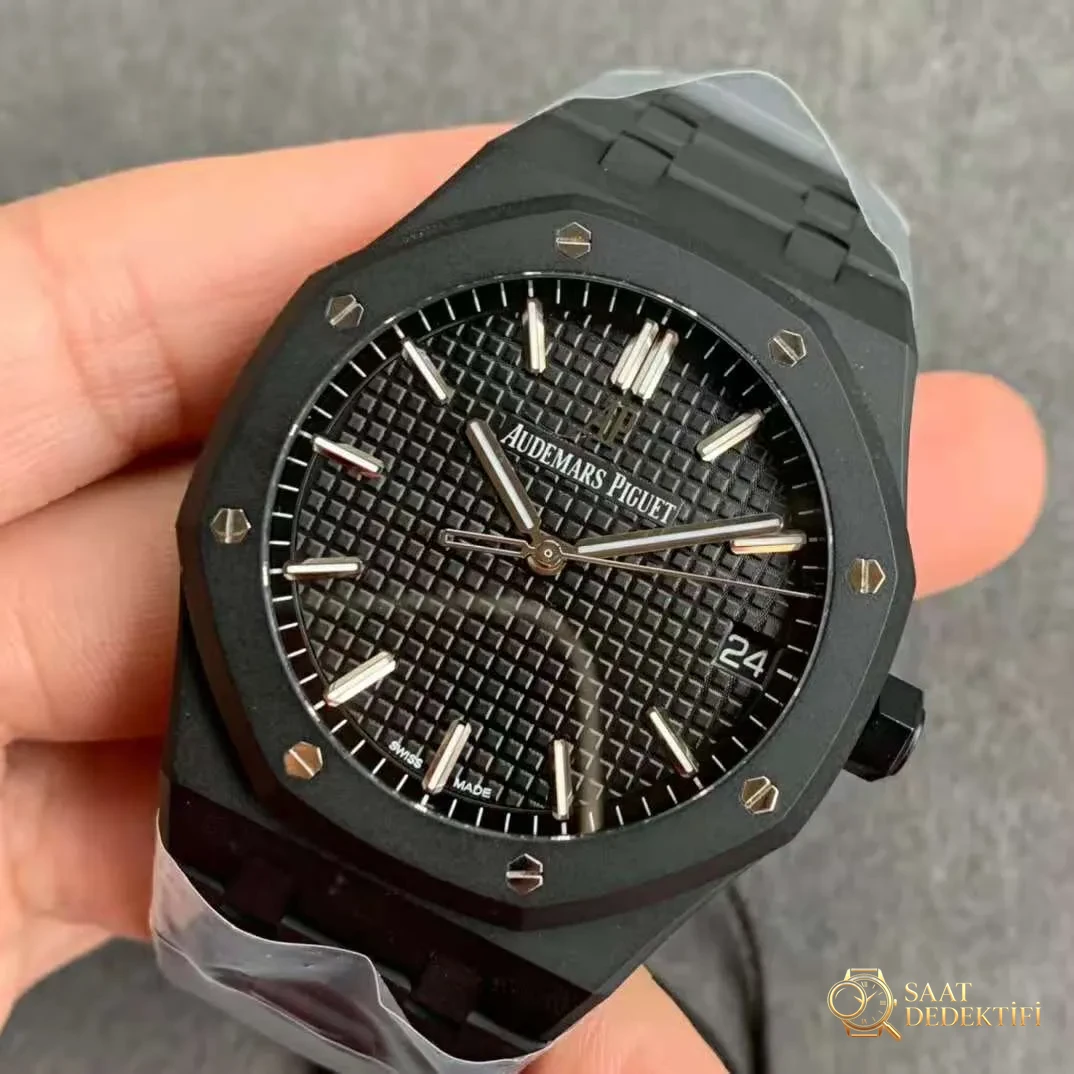 Replika Audemars Piguet Royal Oak 15500 DLC Saat