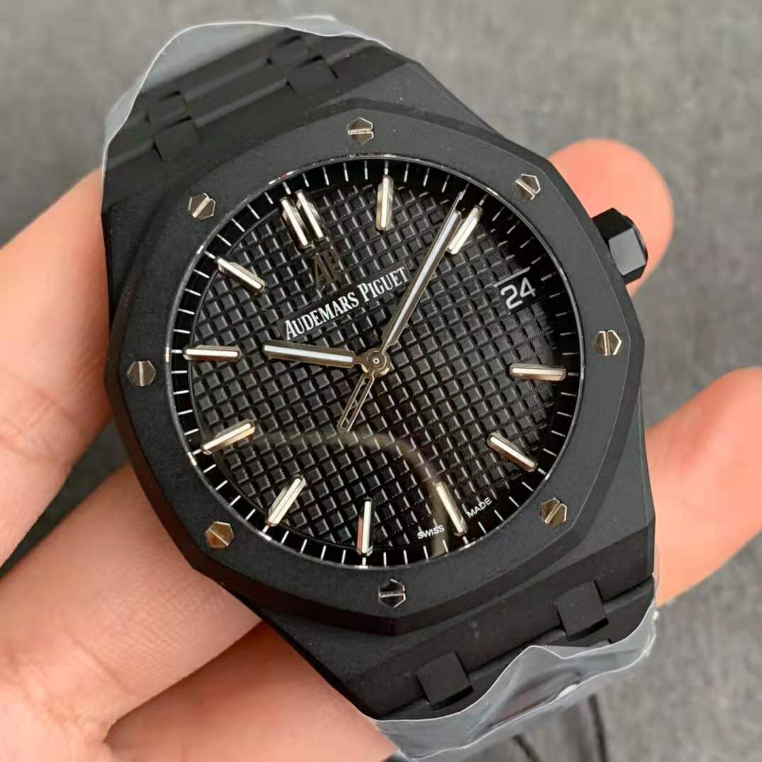 Replika Audemars Piguet Royal Oak 15500 DLC Siyah