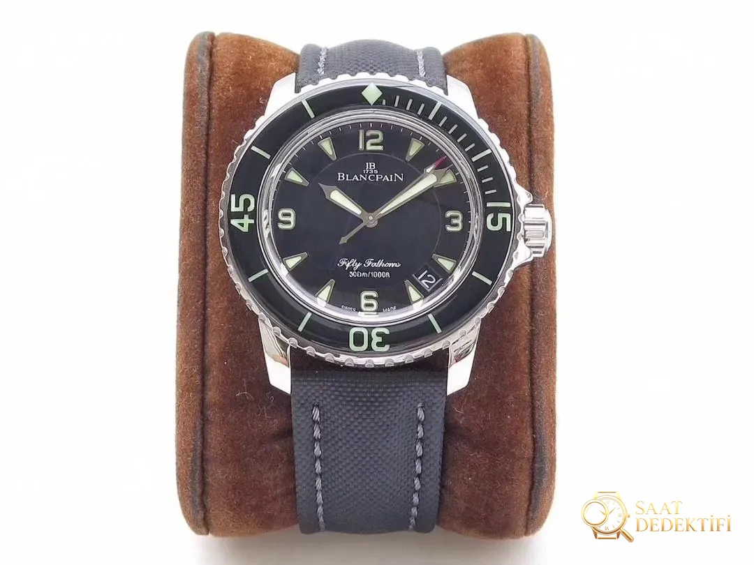 Blancpain replika saatini en iyi hangi fabrika yapıyor? - Arka Kapak ve Mekanizma Detayı