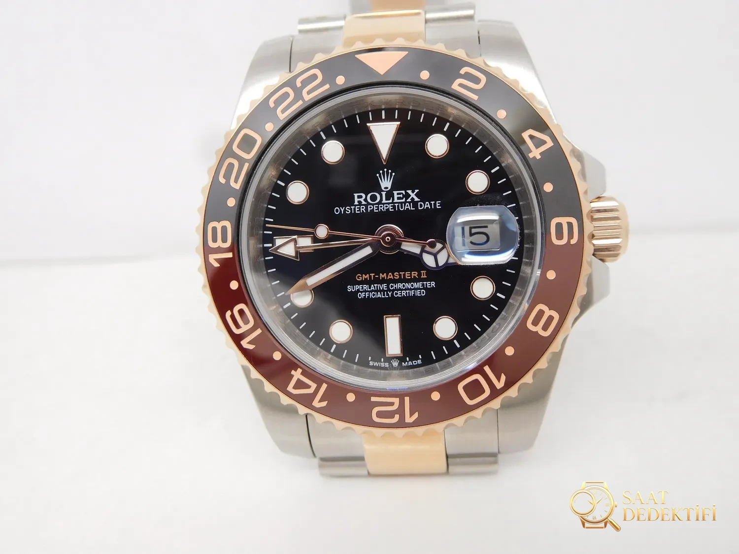 Rolex GMT-Master II 126711 Review - Front View and Case Design