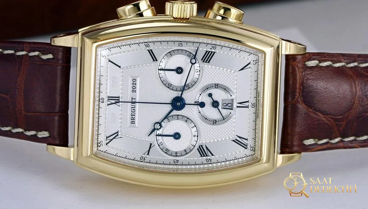 Breguet Heritage Kronograf kadran ve mavi ibreler