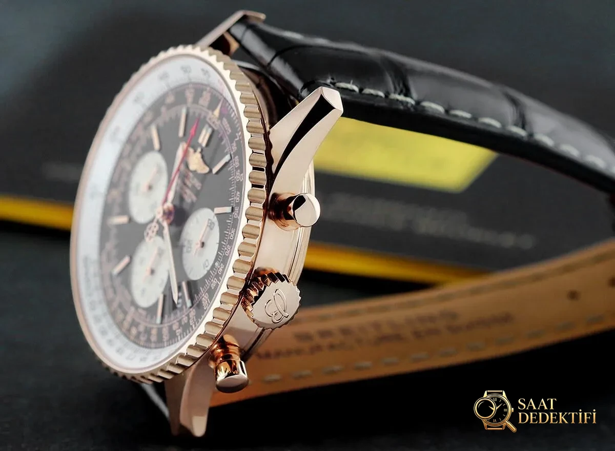 Breitling Navitimer 1 43mm B01 Masif Kurma Kolu ve İtme Butonları