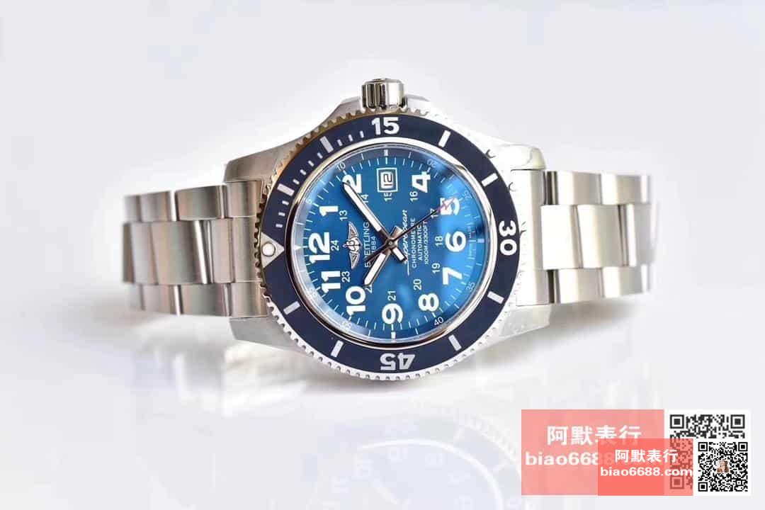 Breitling Superocean II Serisi Saat V1 V2 Karşılaştırması — 2. fotoğraf