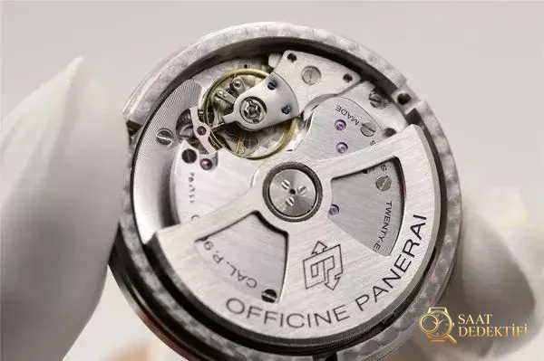 Bronz Panerai: VS Factory Panerai PAM382 replika saatin detaylı söküm incelemesi - Yan Profil ve Kordon Bağlantısı