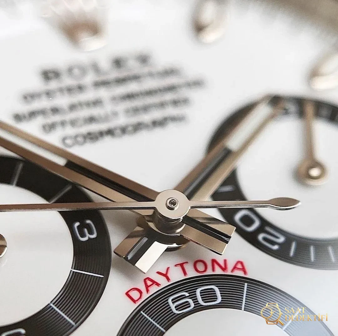 BT Factory Rolex Daytona 4130 mekanizmasının detaylı incelemesi; Clean ve N Factory ile karşılaştırma, hangisini seçmeli? - Yan Profil ve Kordon Bağlantısı