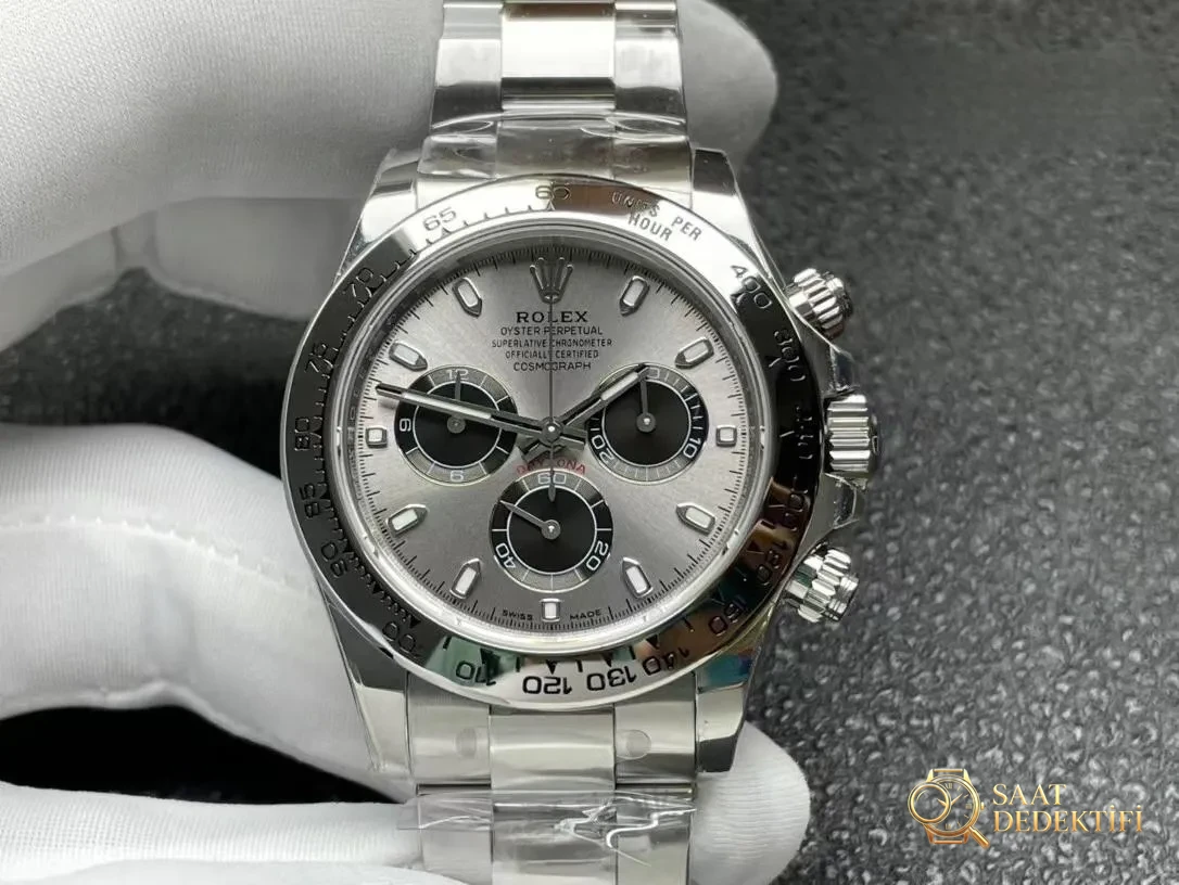BT Factory Rolex Daytona Beyaz Altın Çimento Grisi vs Clean: Hangisi Daha İyi? - Kadran Detayı ve Bezel İşçiliği