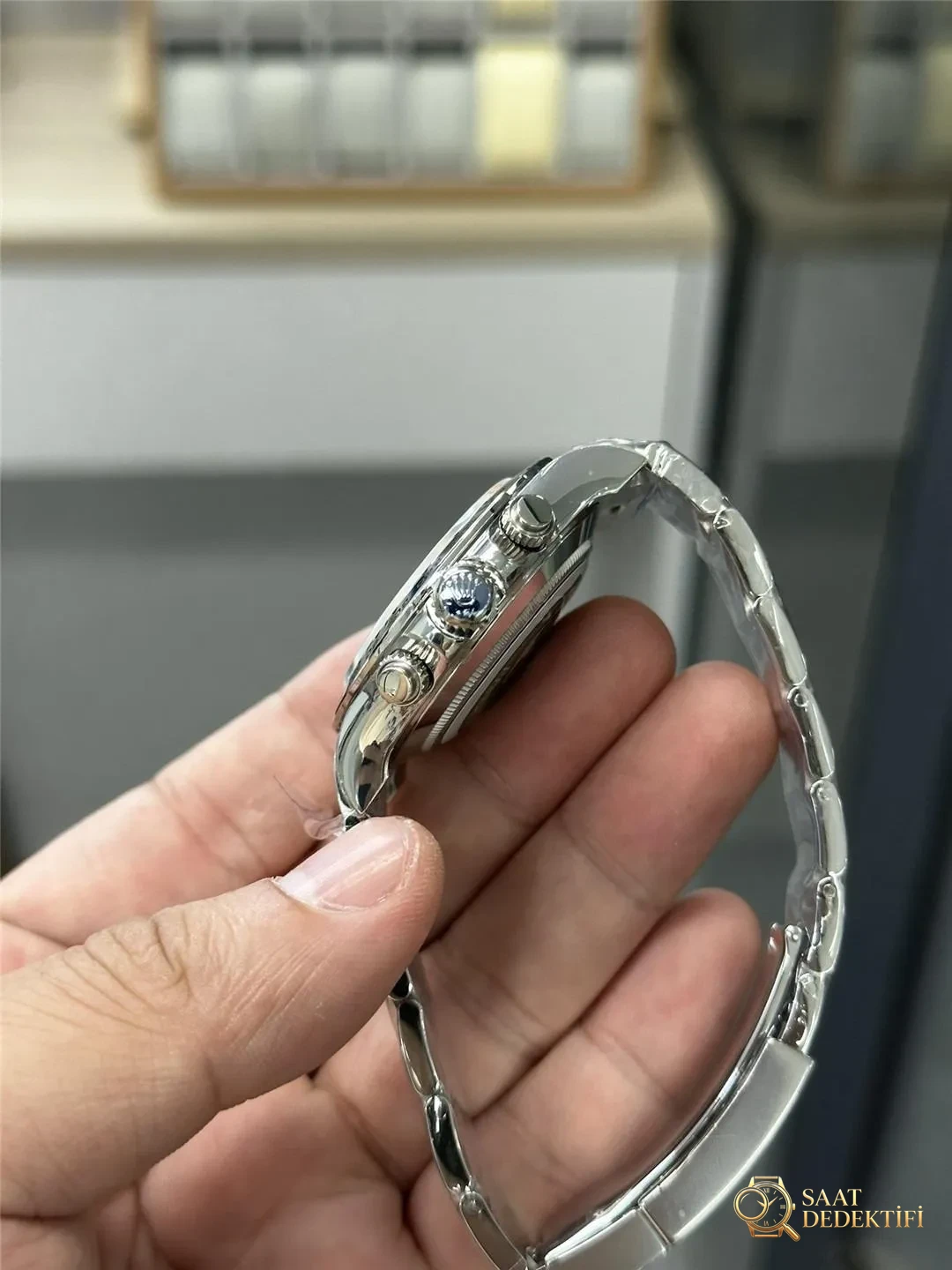 BT Factory Rolex Daytona V2 Çimento Grisi Almaya Değer mi? - Arka Kapak ve Mekanizma Detayı