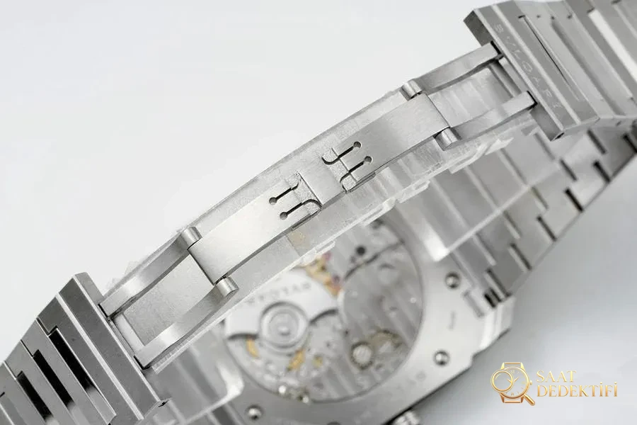 BV Factory Bulgari Octo Finissimo serisi (gri kadran) ultra ince kol saati incelemesi - Fosfor ve Super-LumiNova Gece Görünümü