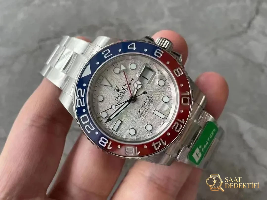 C+ fabrikası Rolex GMT kola bezelli göktaşı kadranlı 3285 mekanizmalı model: Fonksiyonlar birebir tutacak mı? - Kasa Profili ve Kurma Kolu İncelemesi