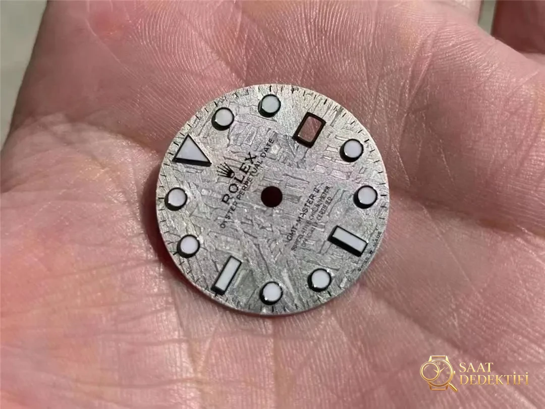 C+ fabrikası Rolex GMT kola bezelli göktaşı kadranlı 3285 mekanizmalı model: Fonksiyonlar birebir tutacak mı? - Bilezik, Toka ve Klips Mekanizması