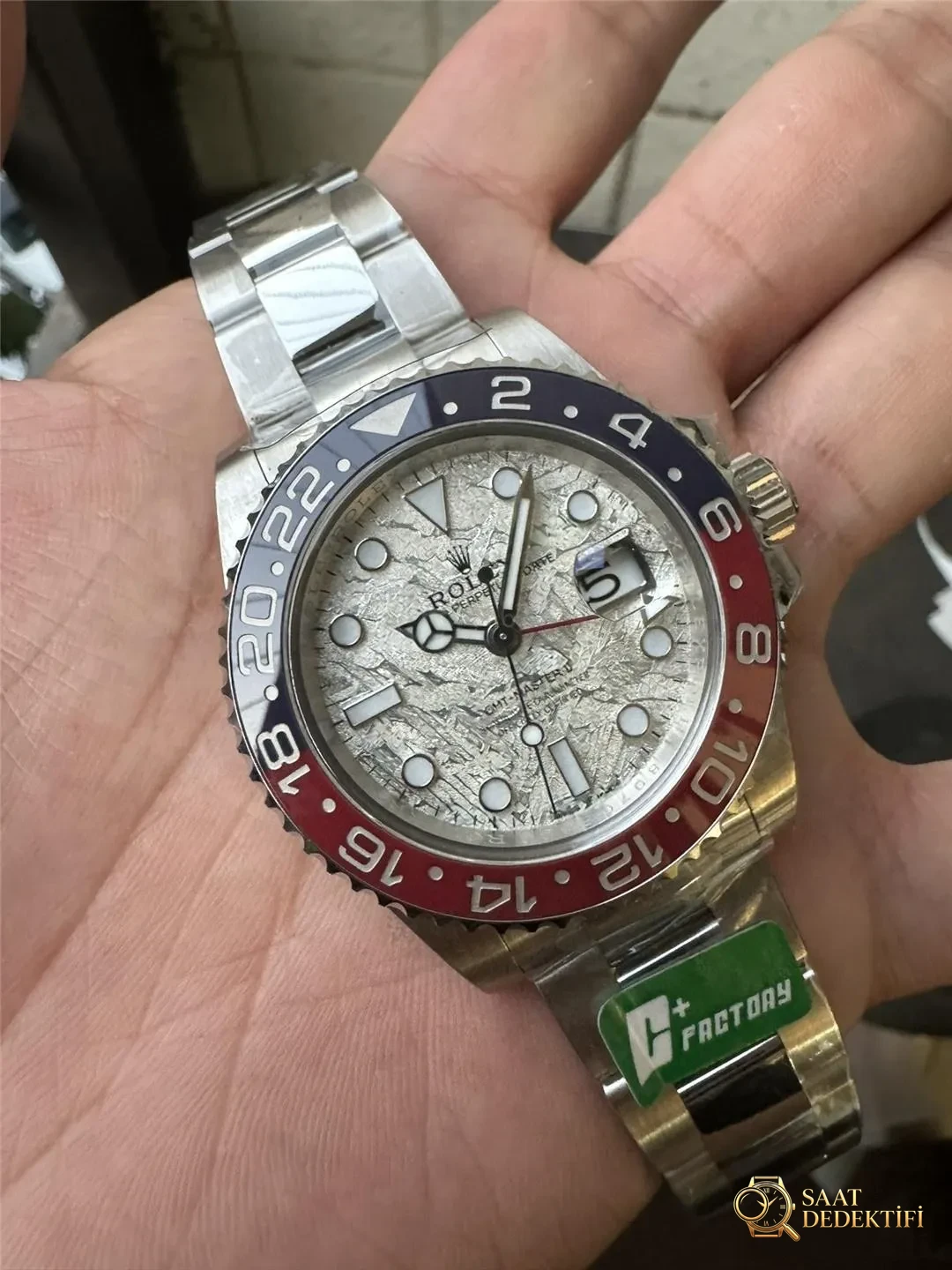 C+ fabrikası Rolex GMT meteor kadran Coke bezel işçiliği nasıl? - Makro Kadran ve İndeks İşçiliği
