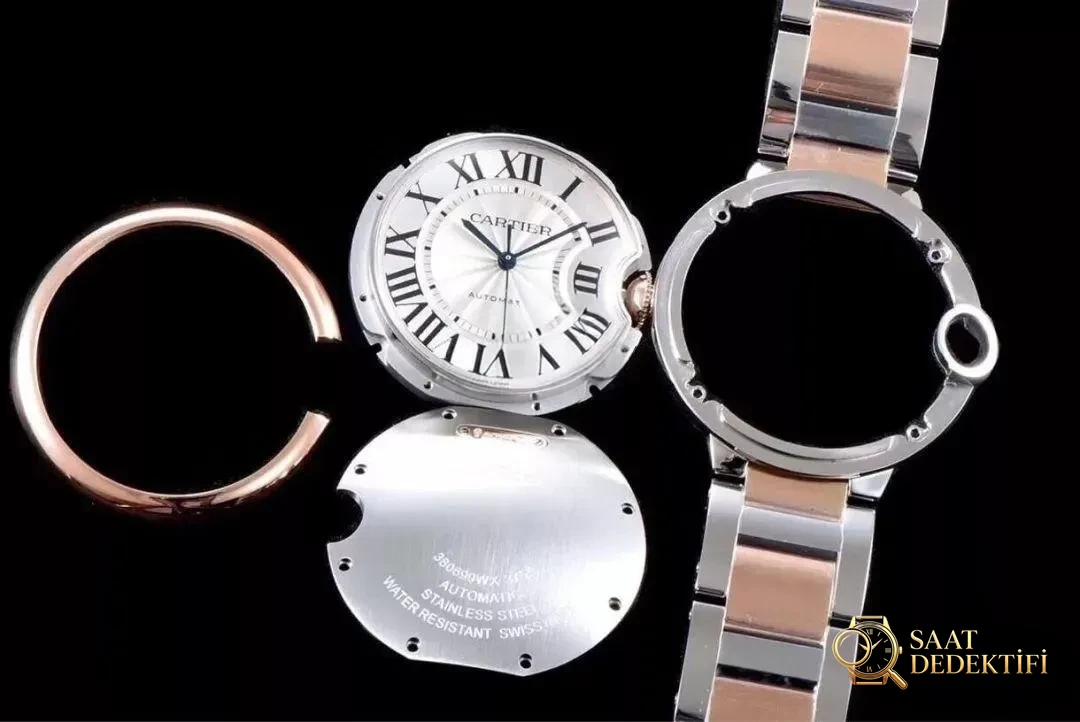 Cartier 2019 yeni iki renk altın V6 Factory Ballon Bleu 28 mm/33 mm/42 mm inceleme ve kısa değerlendirme - Arka Kapak ve Mekanizma Detayı