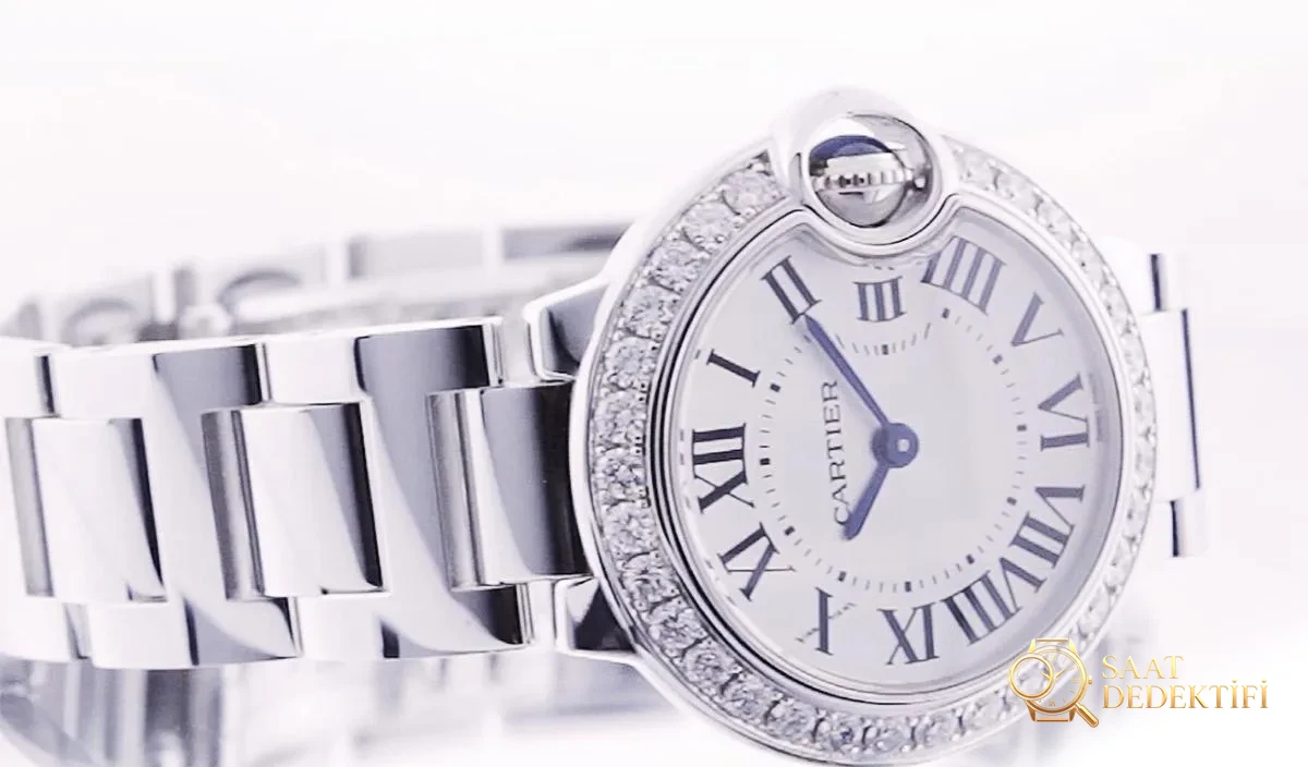 Cartier Ballon Bleu İncelemesi - Ön Görünüm ve Kasa Tasarımı