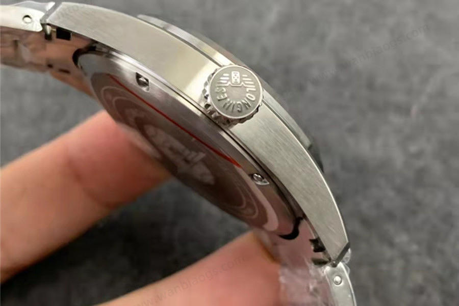 CF Factory Longines Spirit serisi yeşil kadranlı saat incelemesi — 4. fotoğraf