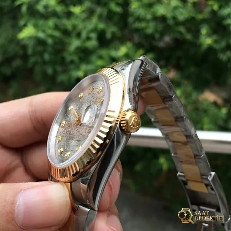 Replica Rolex 41mm Datejust Serrated Bezel